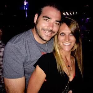 Meet your Posher, Carrie